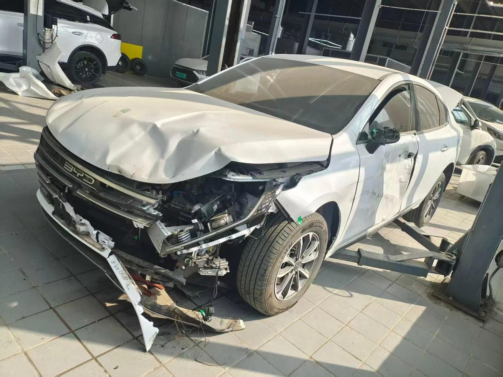 Changan Geely Cherry Jetour Byd Salvage Auto Components Used Auto Parts