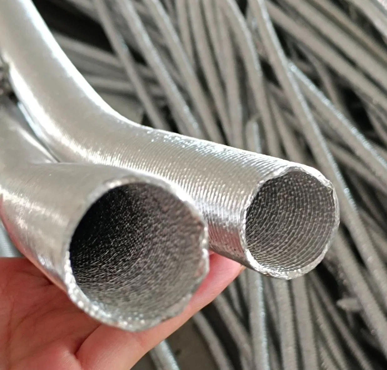 Термочехол для выхлопной трубы автомобиля