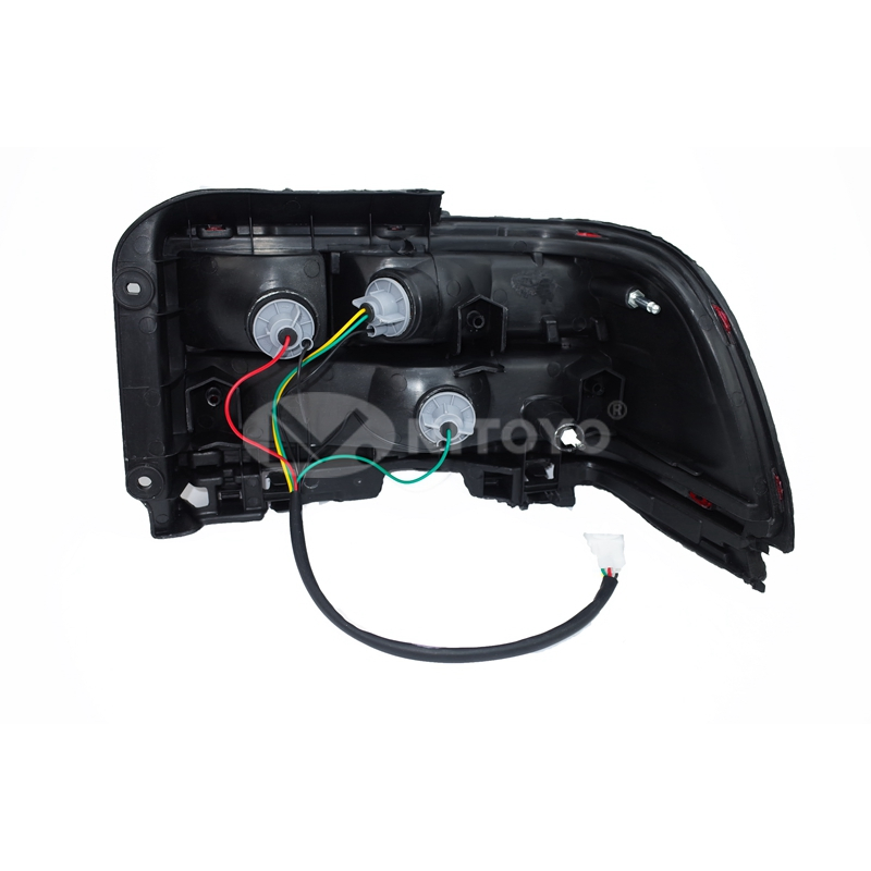 Nitoyo Tail Lamp 212-1979-a/U R 81551-1A870 L 81561-1A870 for Toy Corolla Ae101 1999