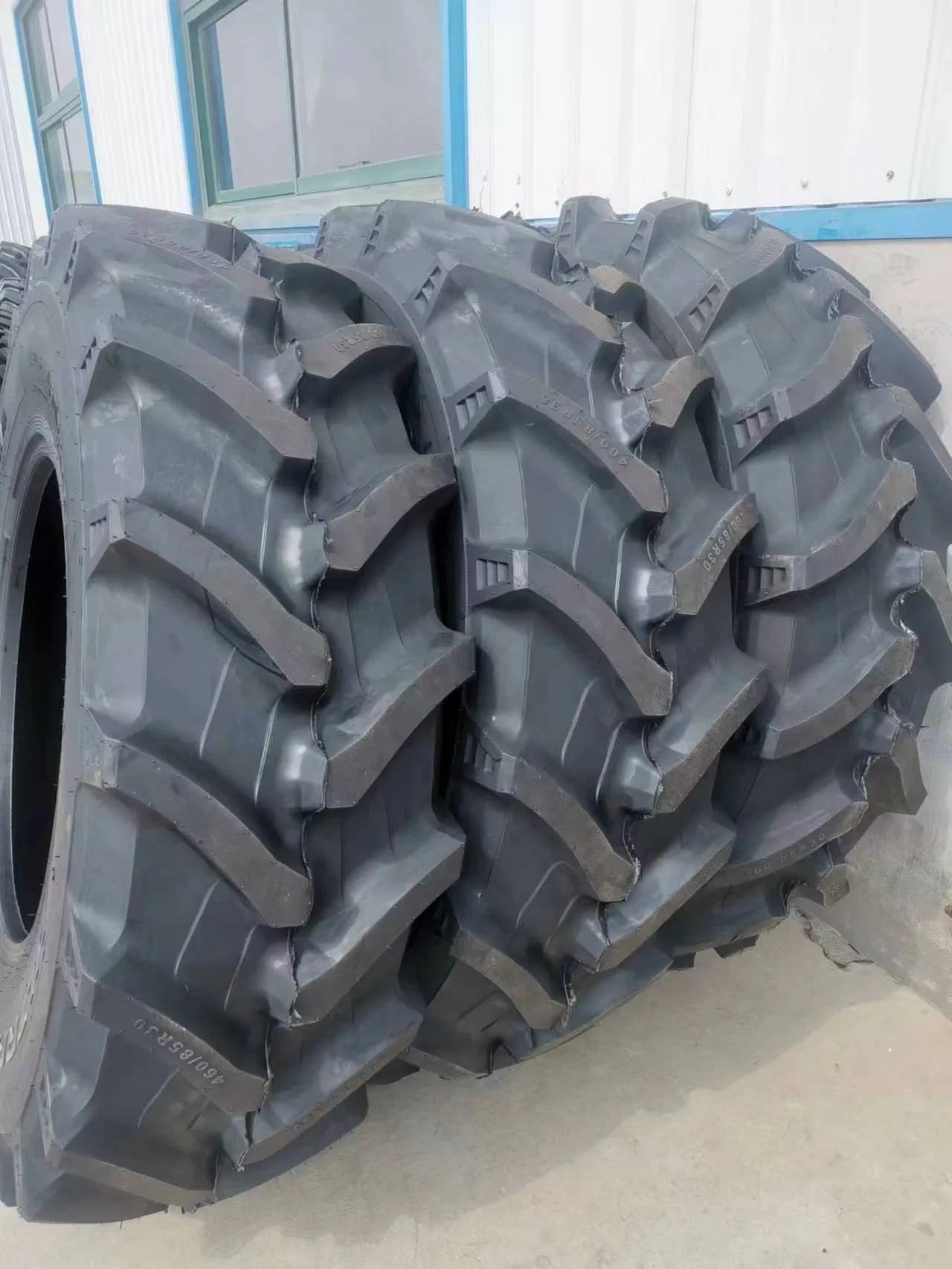 Radial Agricultural Tyres, Agriculture Agr Radial Tractor Tire R1w 520/85r38 460/85r38 420/85r28 380/85r28 460/85r34 650/65r42 Radial Tyres