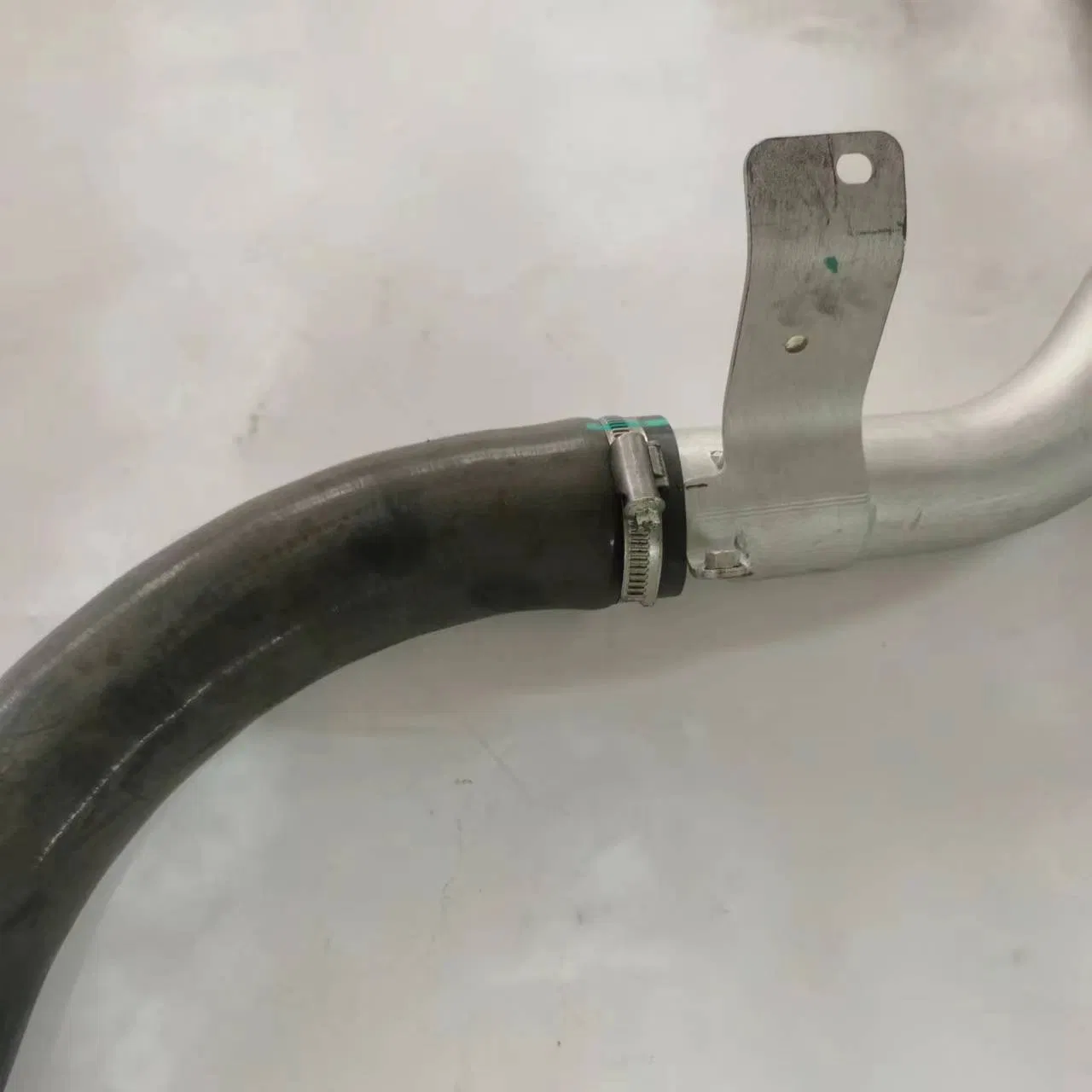 Патрубок интеркулера Saic Maxus V80 Euro 4 C00061551