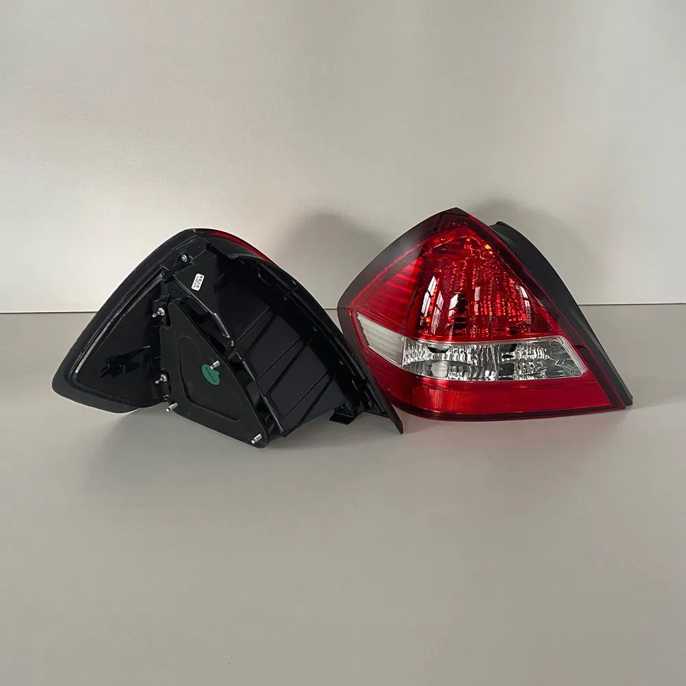 Car 2010 Taillights for Nissan Latio Tiida C11 Rear Lights