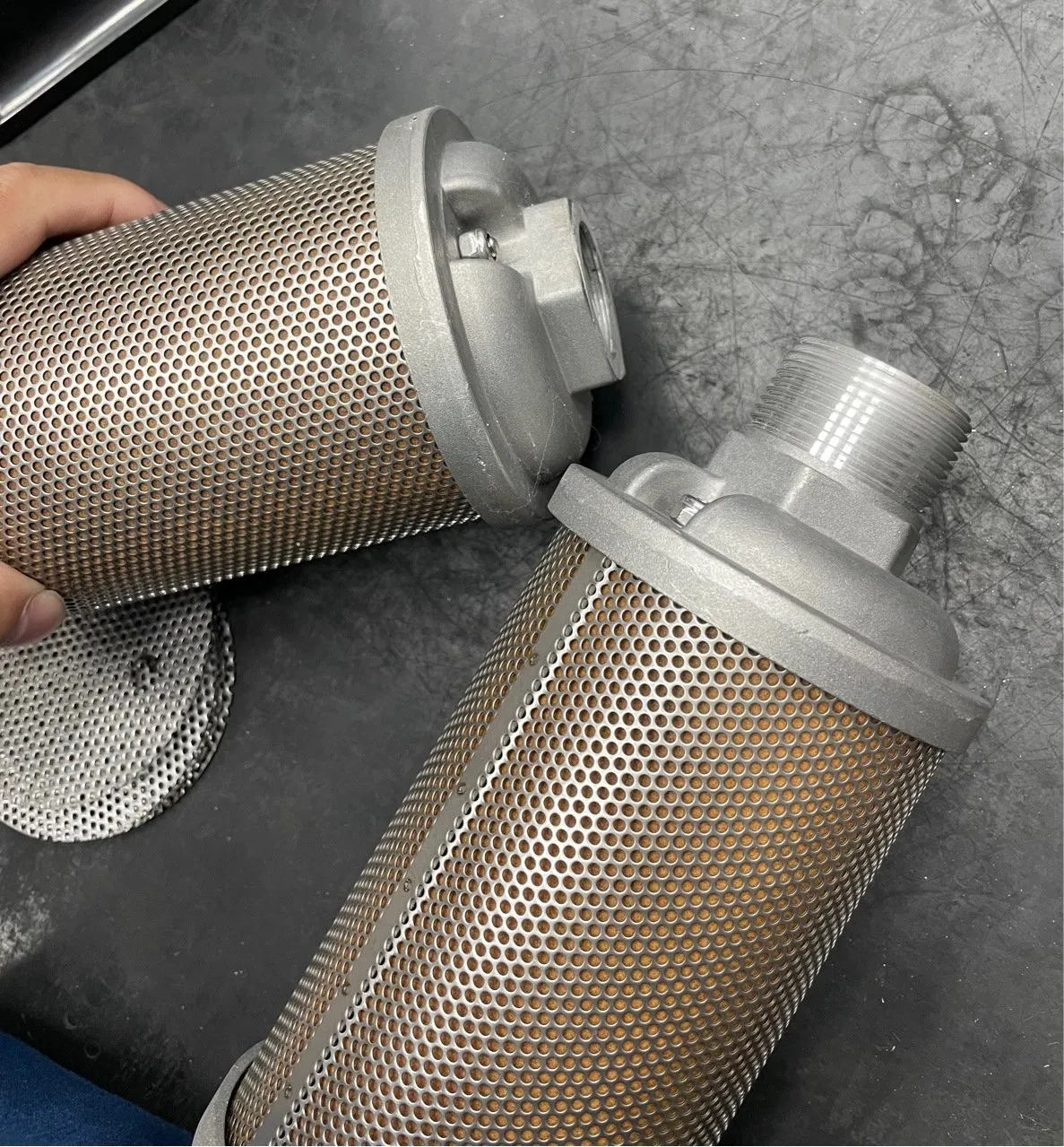 Глушитель-фильтр для пневмоинструмента