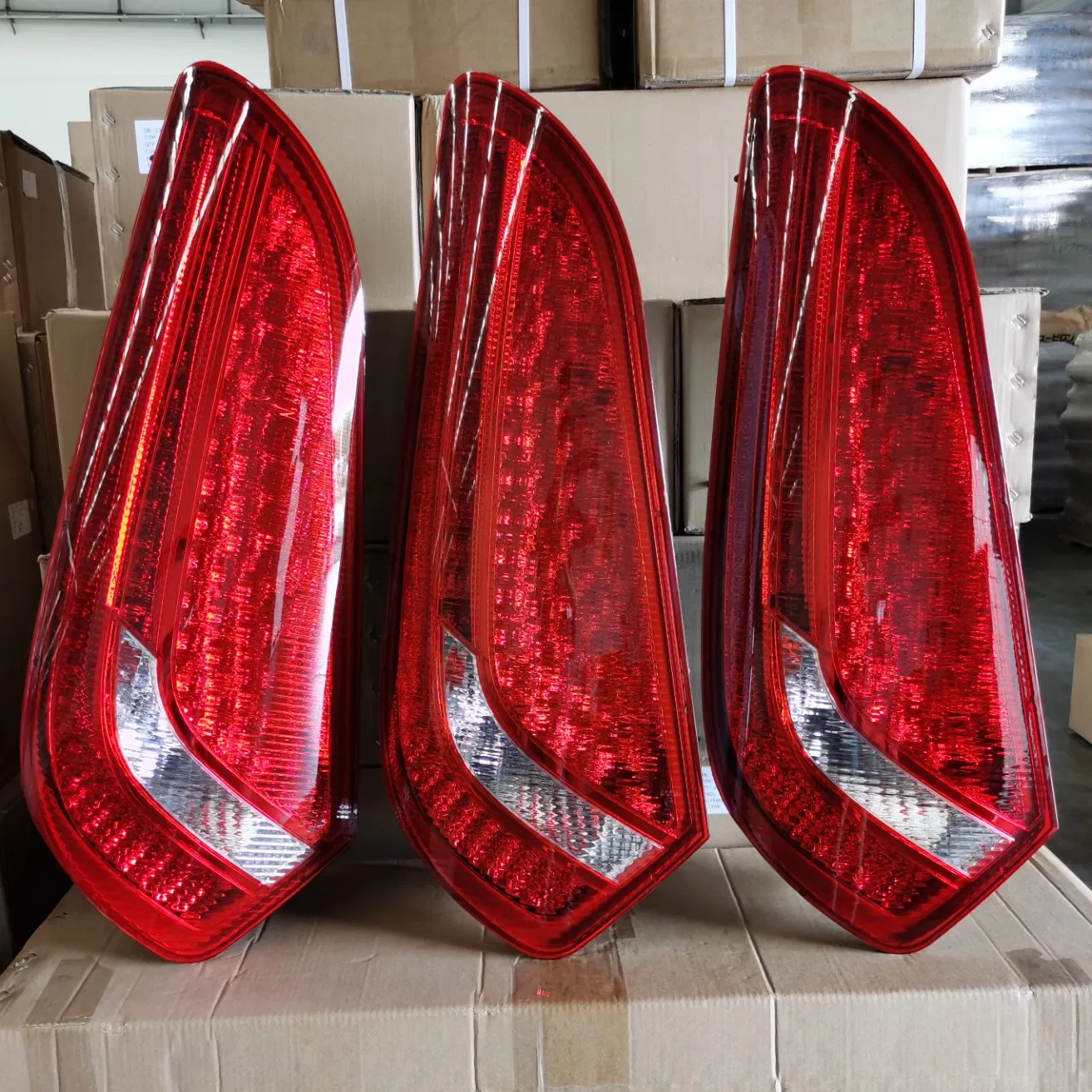 Bus Coach Van LED Rear Lamp Tail Light Back Taillight for Irizar Marcopolo Bus