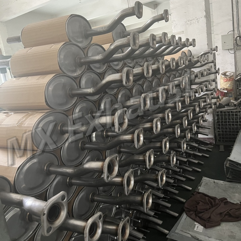 Глушитель выхлопной трубы Honda Civic 2001-2005