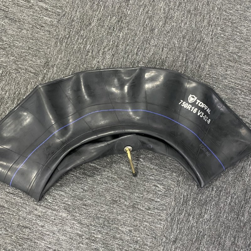 Внутренняя камера для шины 14.9-24 TR218A