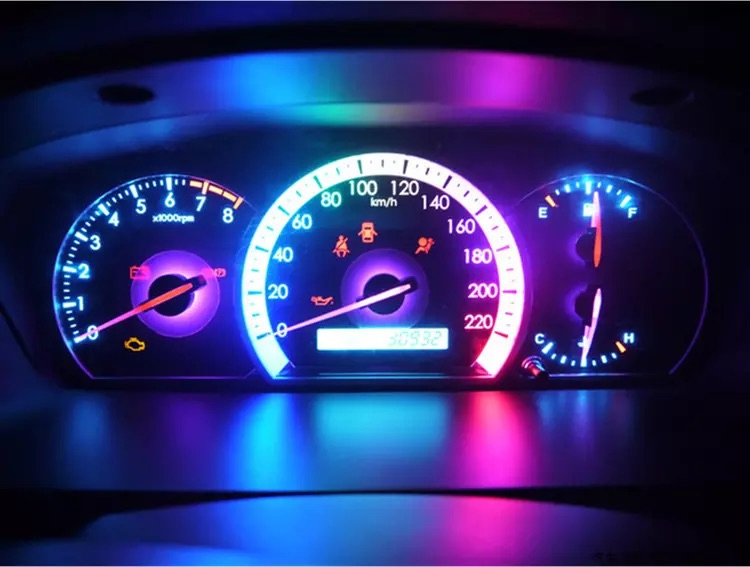 Светодиодная лампа T5 W3w 3SMD для приборной панели авто