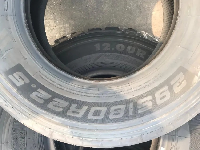 Factory Direct Price TBR Commercial Semi Truck Trailer Tires 295/80r22.5 20pr Truck Tyres