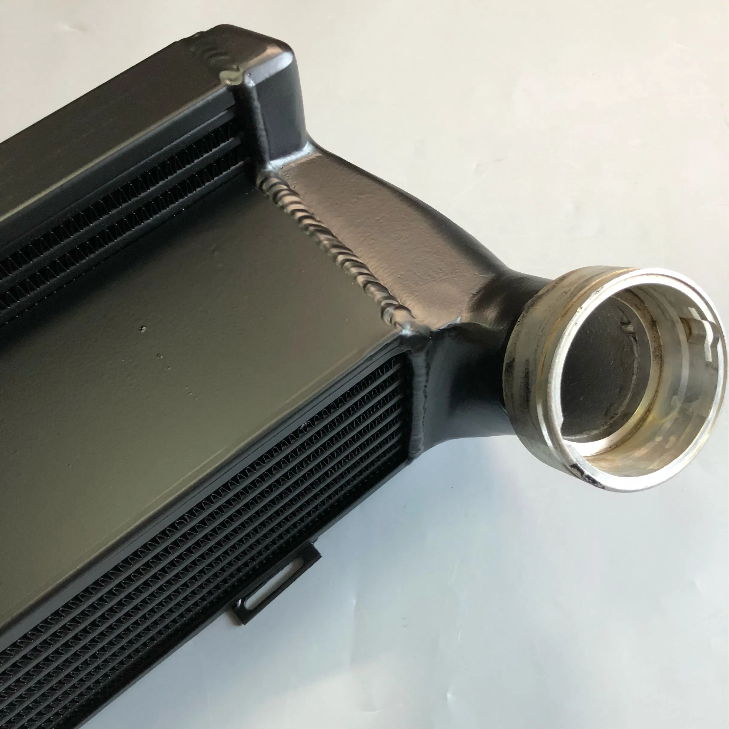 Интеркулер алюминиевый для BMW 335D