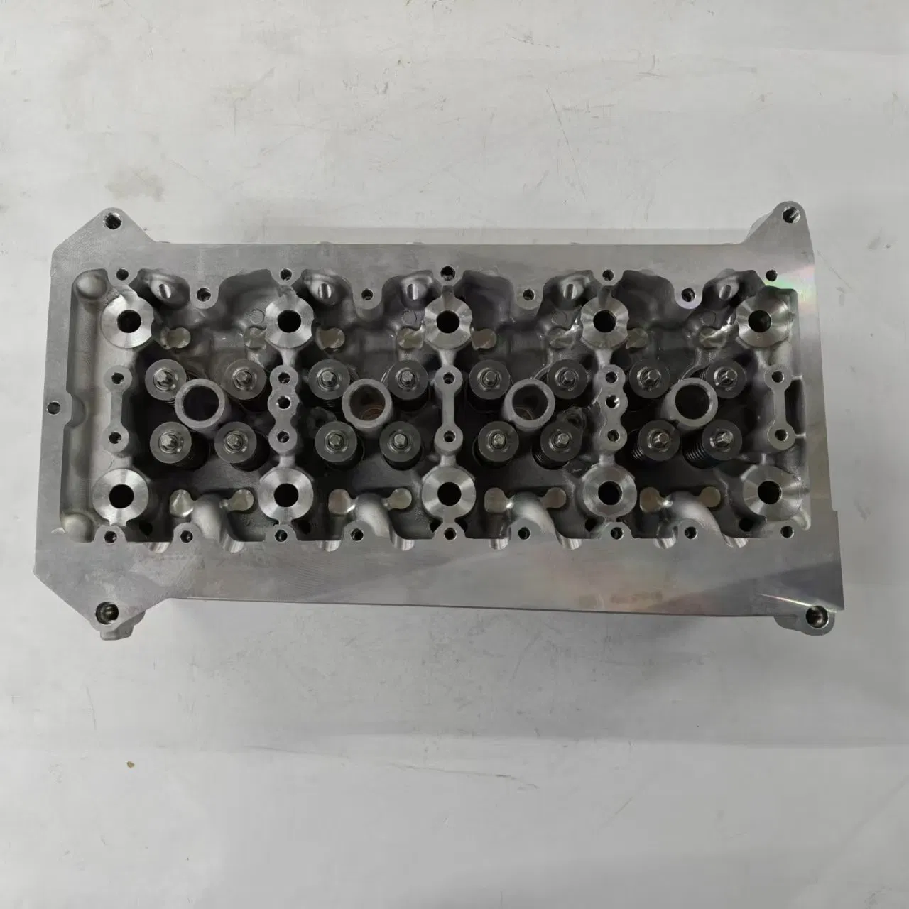 Головка блока цилиндров Saic Maxus D20 C00333890