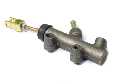 Главный цилиндр сцепления Isuzu NHR/NKR