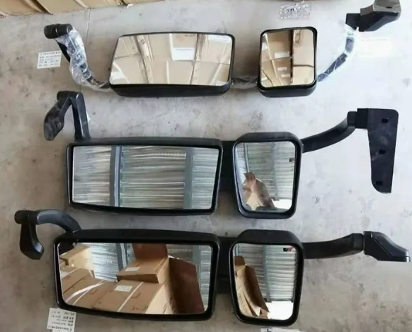 Good Quality Truck Cabin Parts Left Rearview Mirror Wg1642770001 for Sinotruk