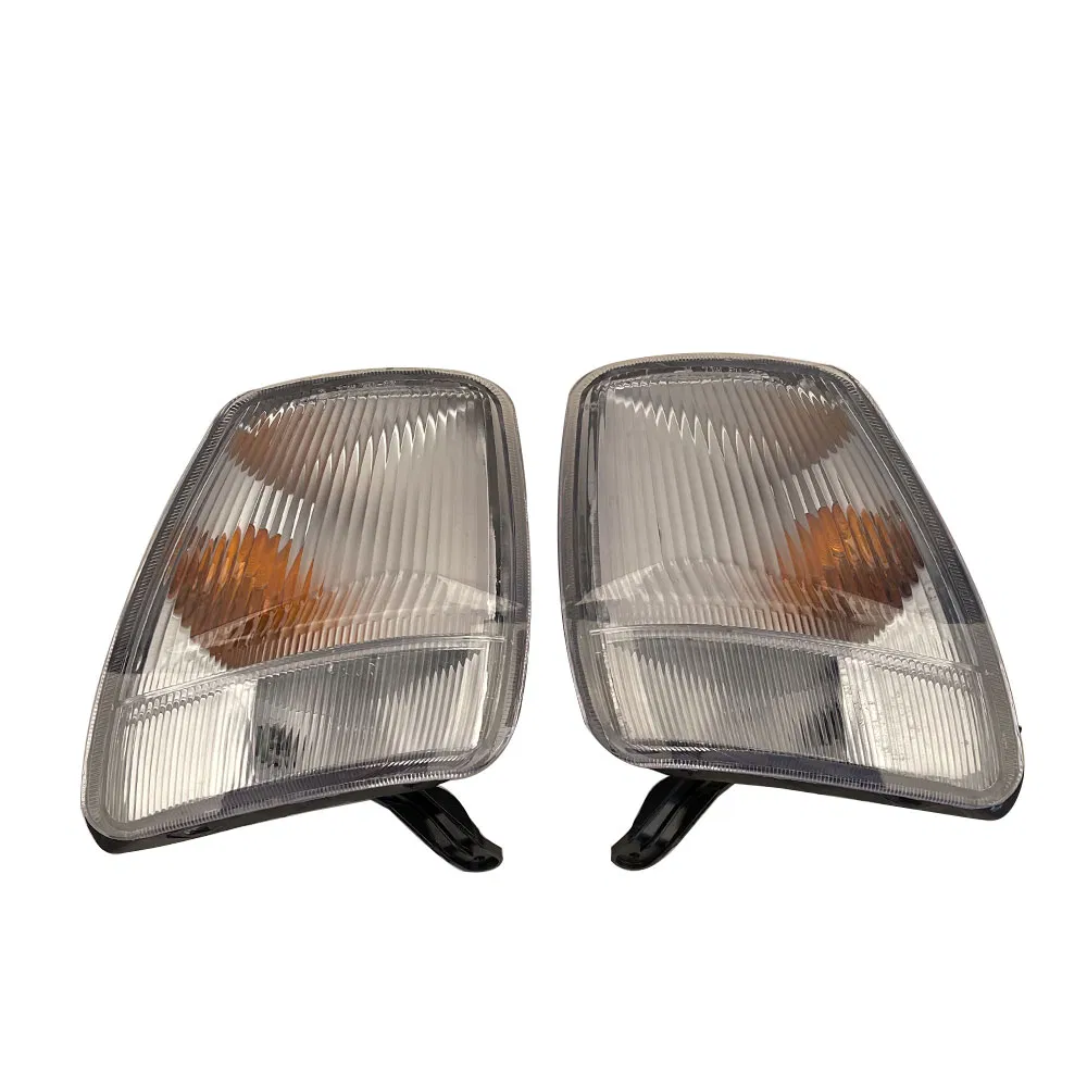 Передние габаритные фары для Toyota Townace Noah 1999
