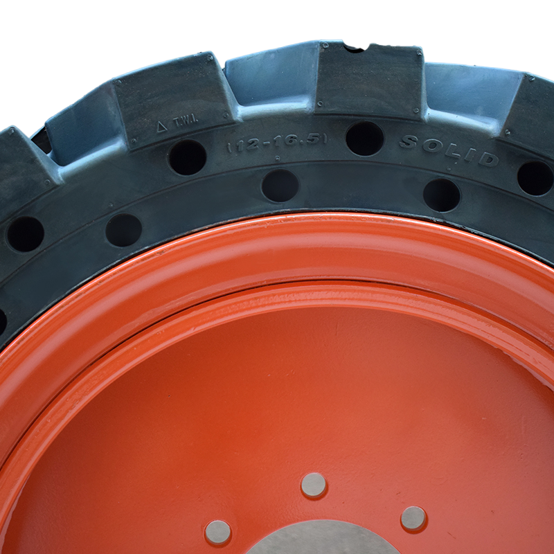 33X12-20 Solid Tyre for Bobcat Skidsteer Loader