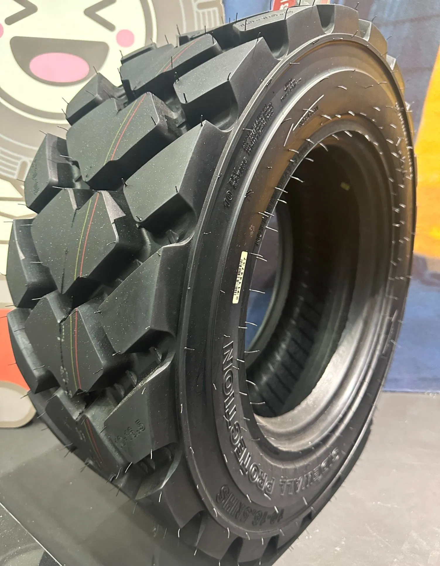 Шины для мини-погрузчиков 10-16.5, 12-16.5, 14-17.5 TL