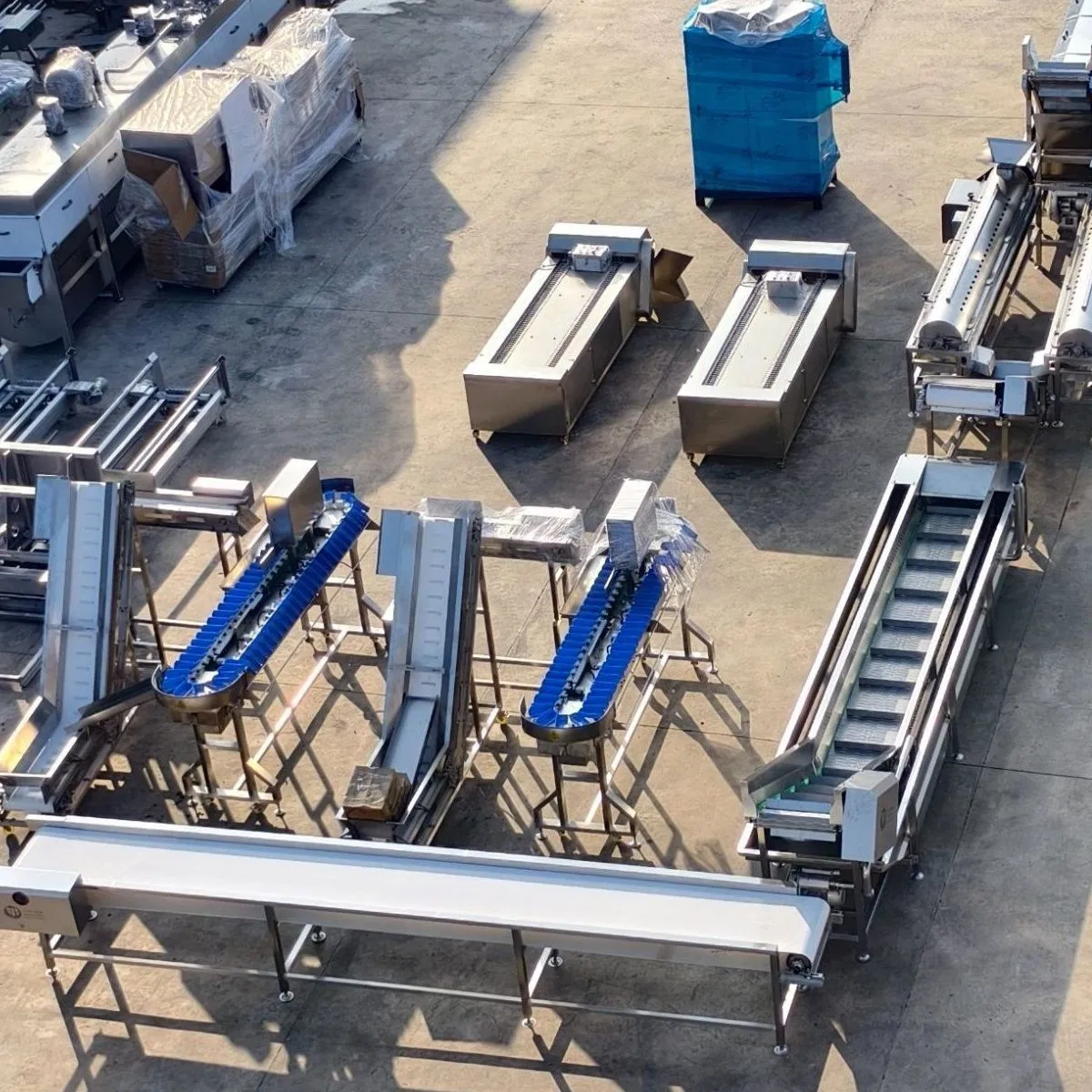 Машина для обработки куриных лапок