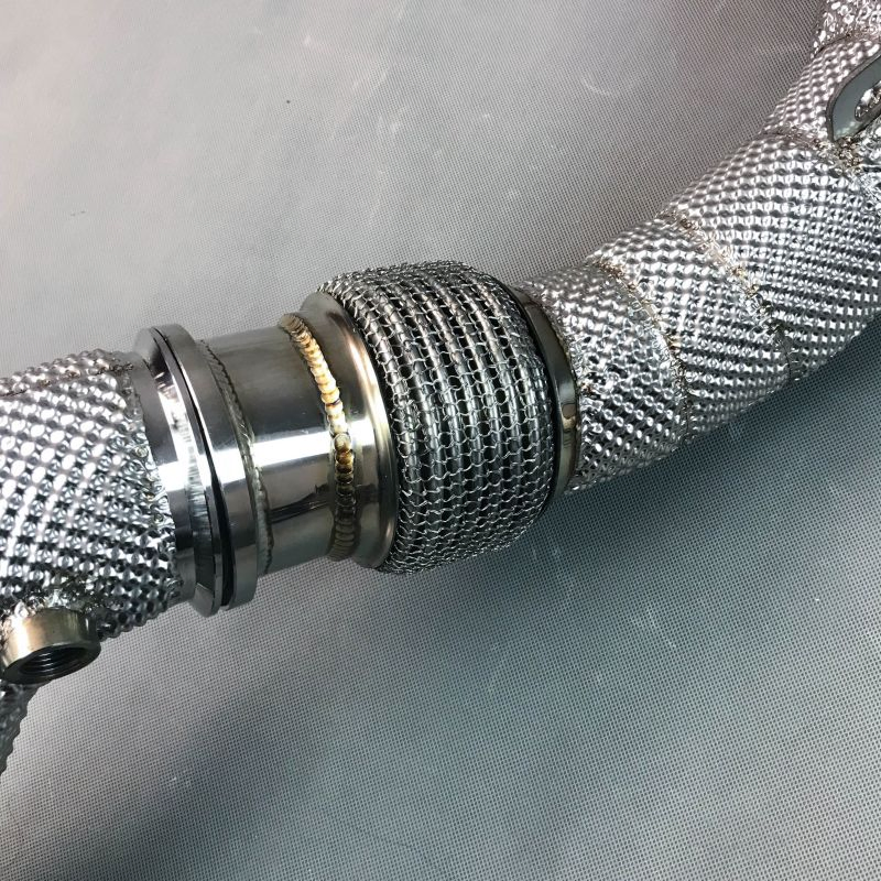 China Manufacturer BMW Catless M5 F90 Exhaust Downpipe with Heat Shield