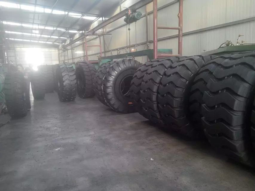 Industrial Tire, Bias OTR Tyres, Excavator Tire 17.5-25 20.5-25 23.5-25