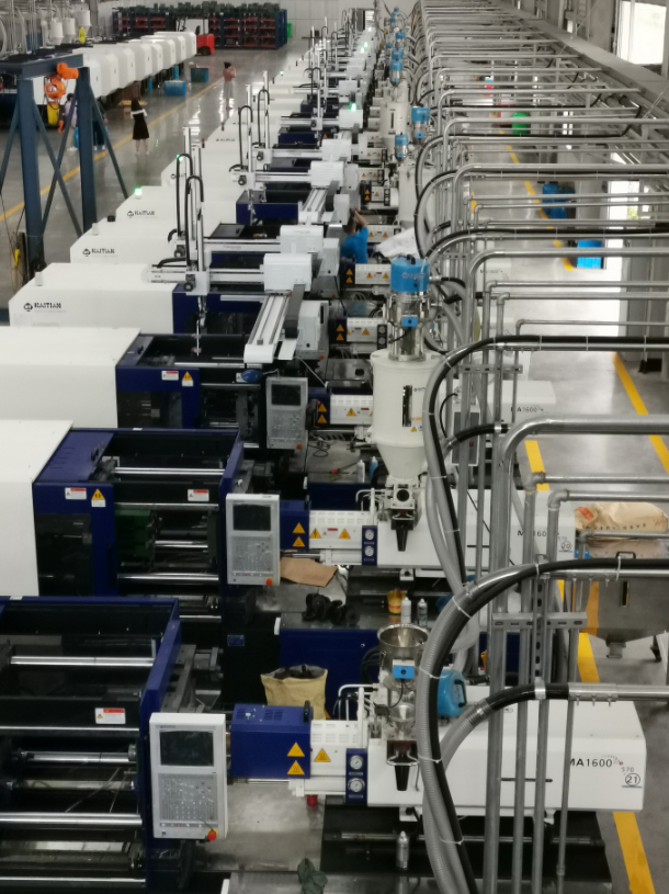 High Efficiency Auto Parts Air Filter Element (4286479m2 P608676 49676 Ca5788 550887D1)