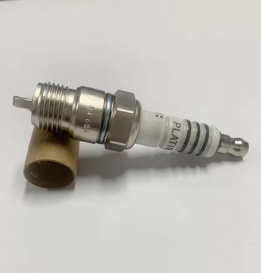 Платиновая свеча зажигания 6224 для автомобилей