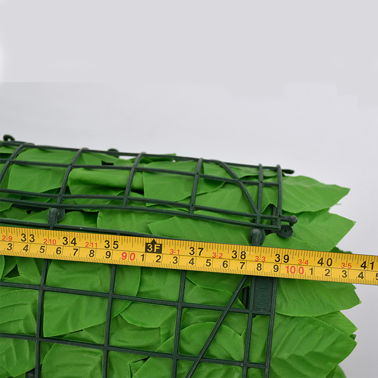 Ограда из искусственного плюща 1×3 м или 0,5×3 м
