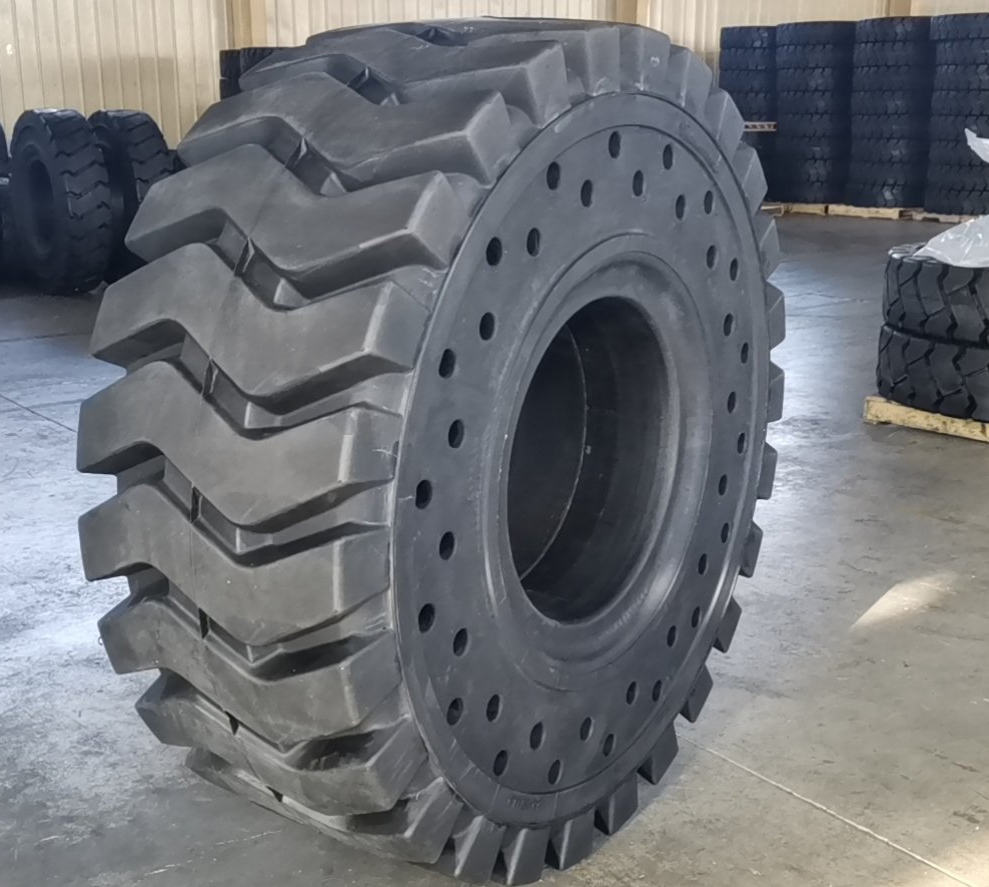 High Quality off The Road Skid Steer Wheel Loader OTR Solid Rubber E3 L3 29.5-25 26.5-25 Triangle OTR Tire