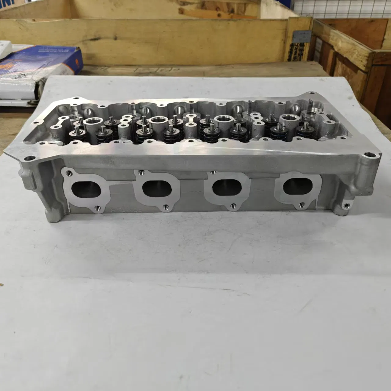 Головка блока цилиндров Saic Maxus D20 C00333890