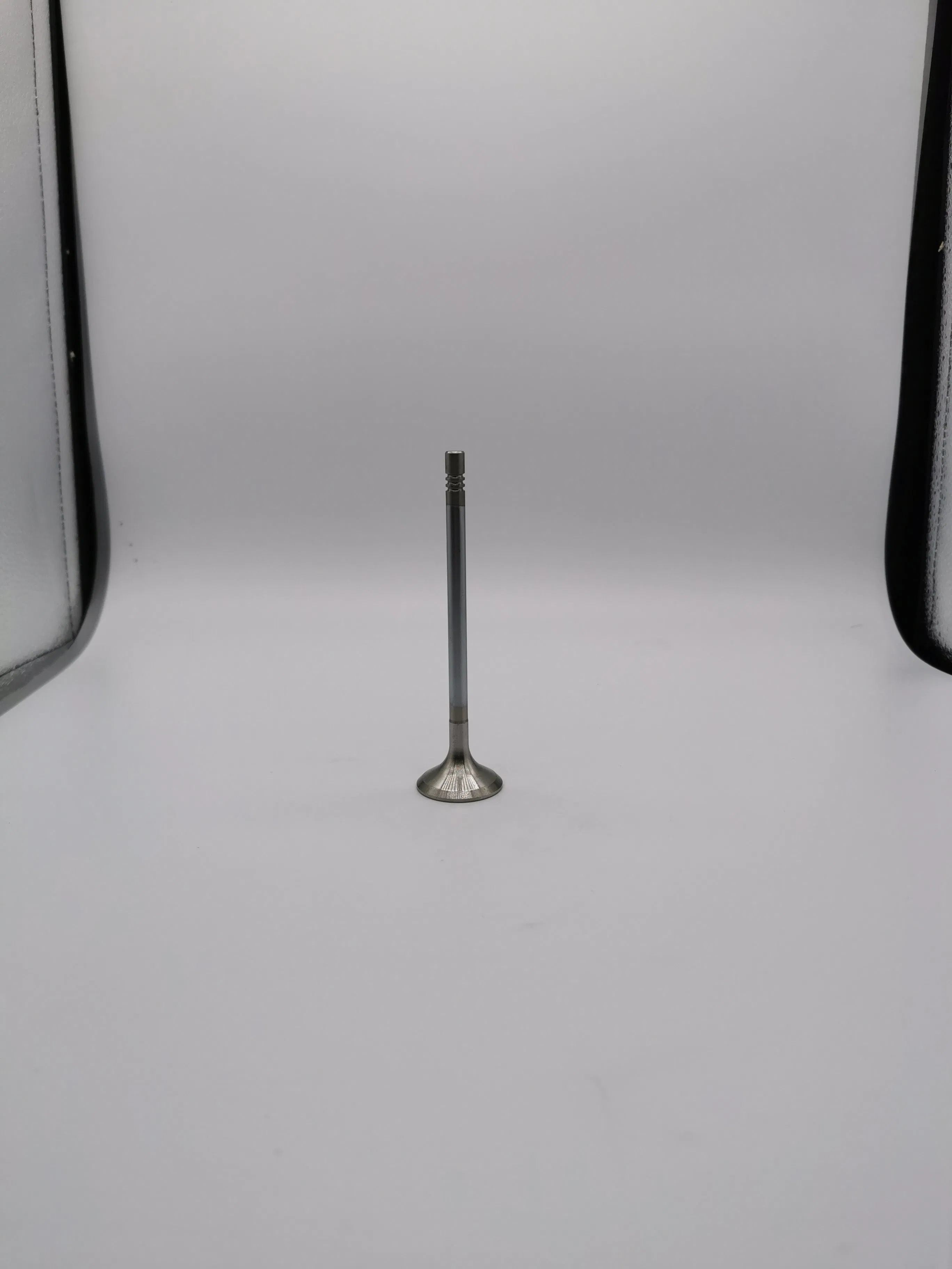 Клапаны двигателя M276 3.0T/3.5L для Mercedes-Benz (впуск/выпуск)