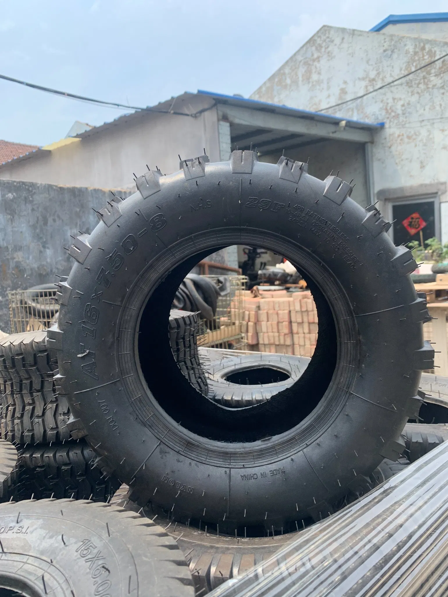 Шина бескамерная 16x7.50-8 для пляжных байков и техники