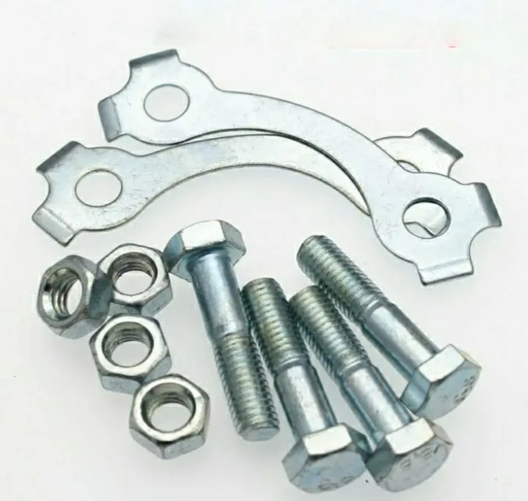 Hot Sale Motorcycle Parts Sprocket Bolt and Nuts Set