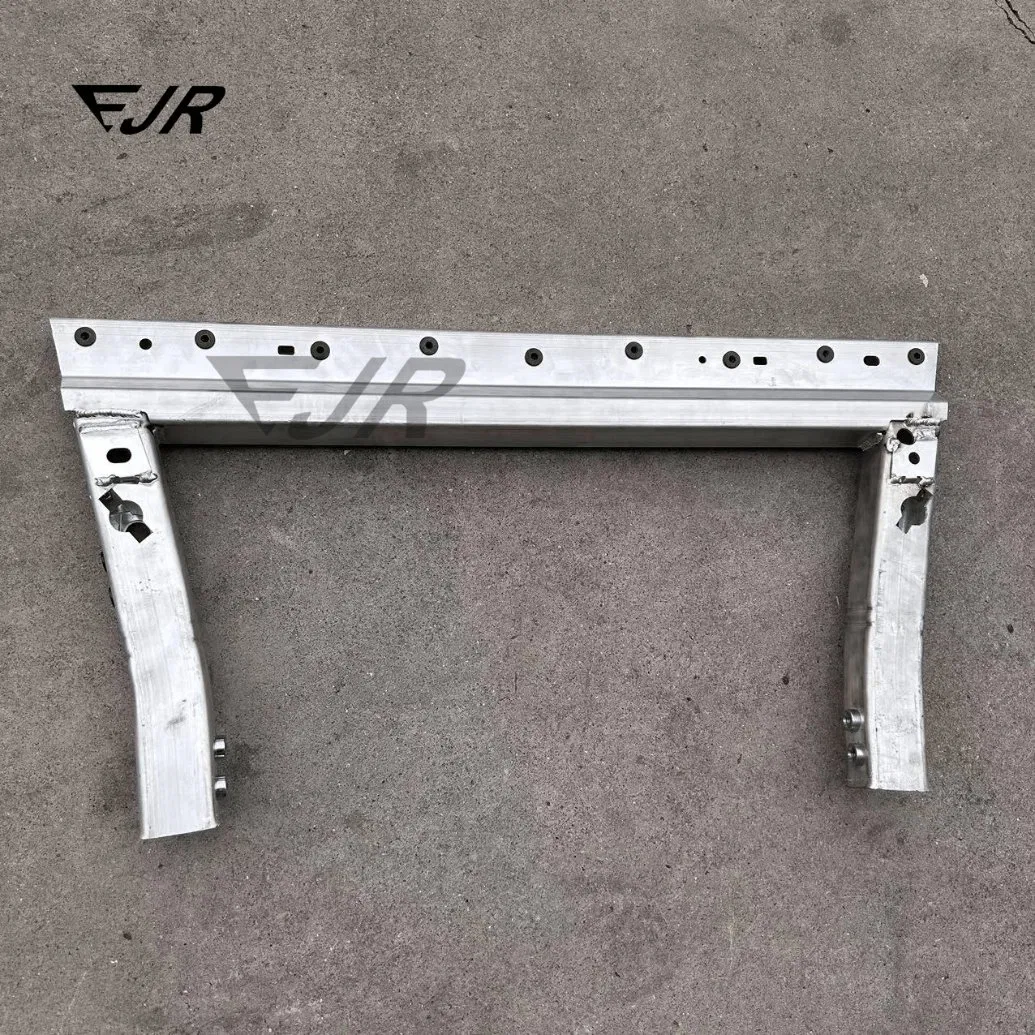 Auto Parts 670175522 Automotive Cladding System Radiator Lower Beam for Maserati Levante Car Parts