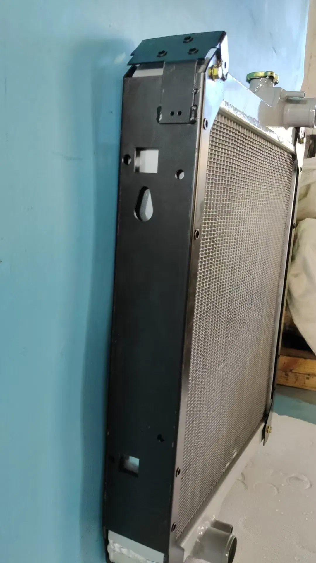 Радиатор алюминиевый для трактора New Holland TV145