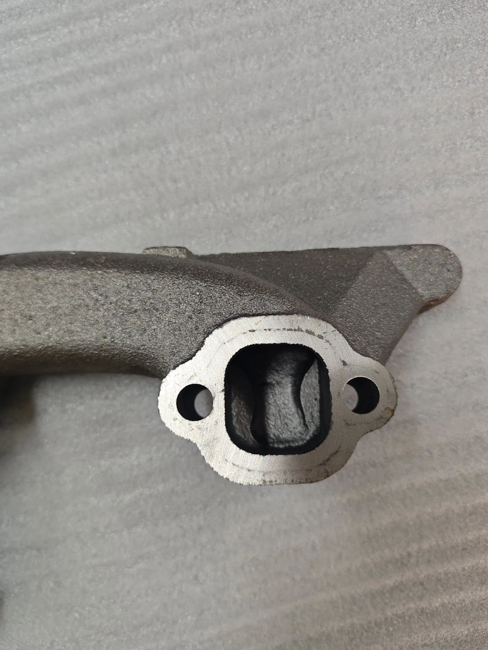 Регулируемый воздухозаборник для авто