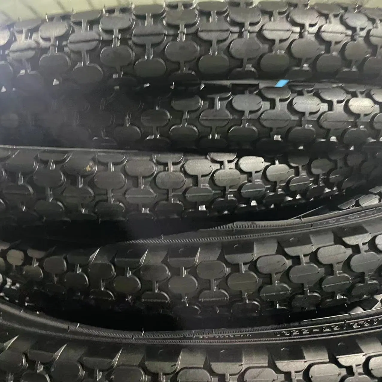 Шины велосипедные All Terrain 20x2.10, карбон