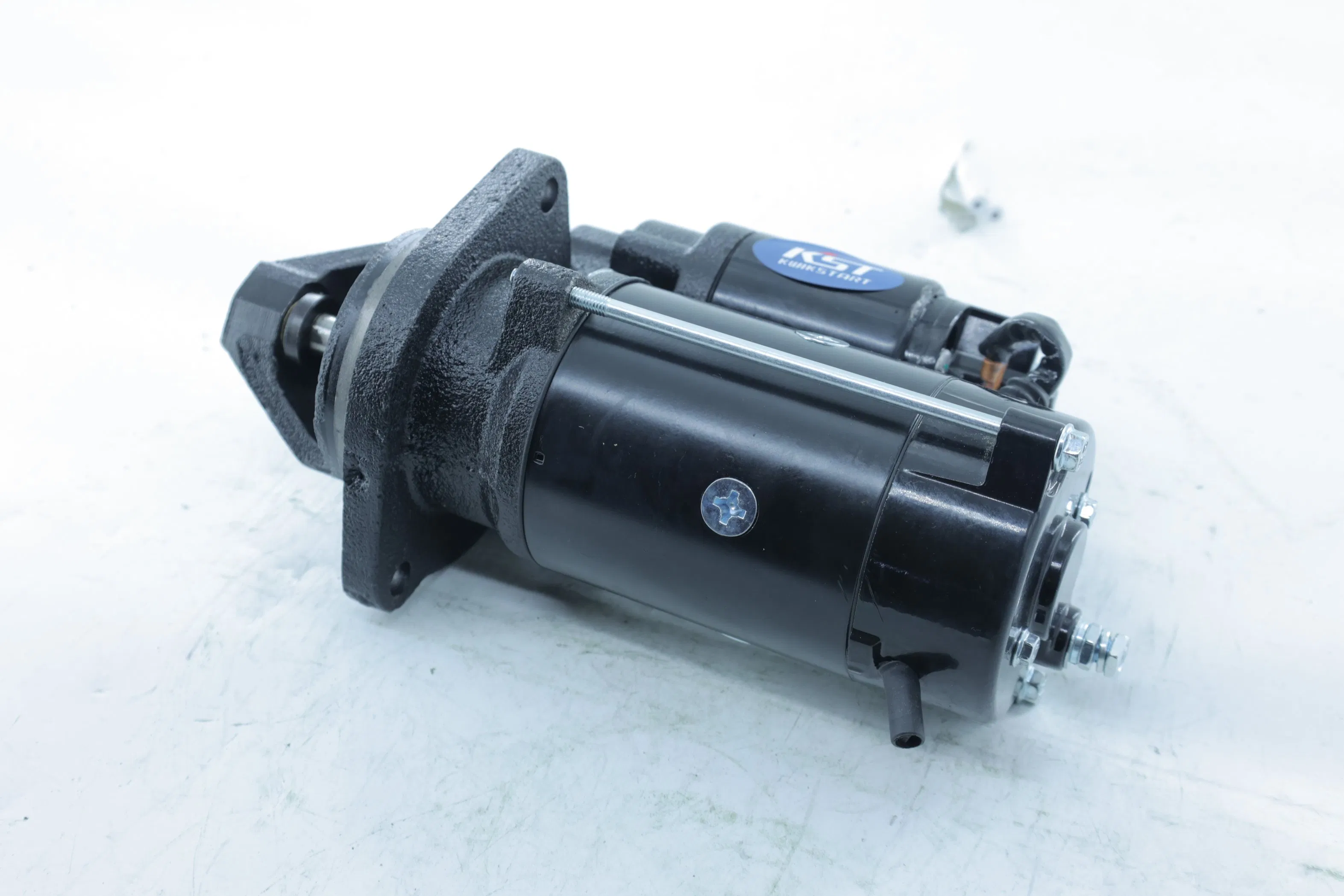 Стартер для экскаватора 12V 3.2кВт (MDI913)