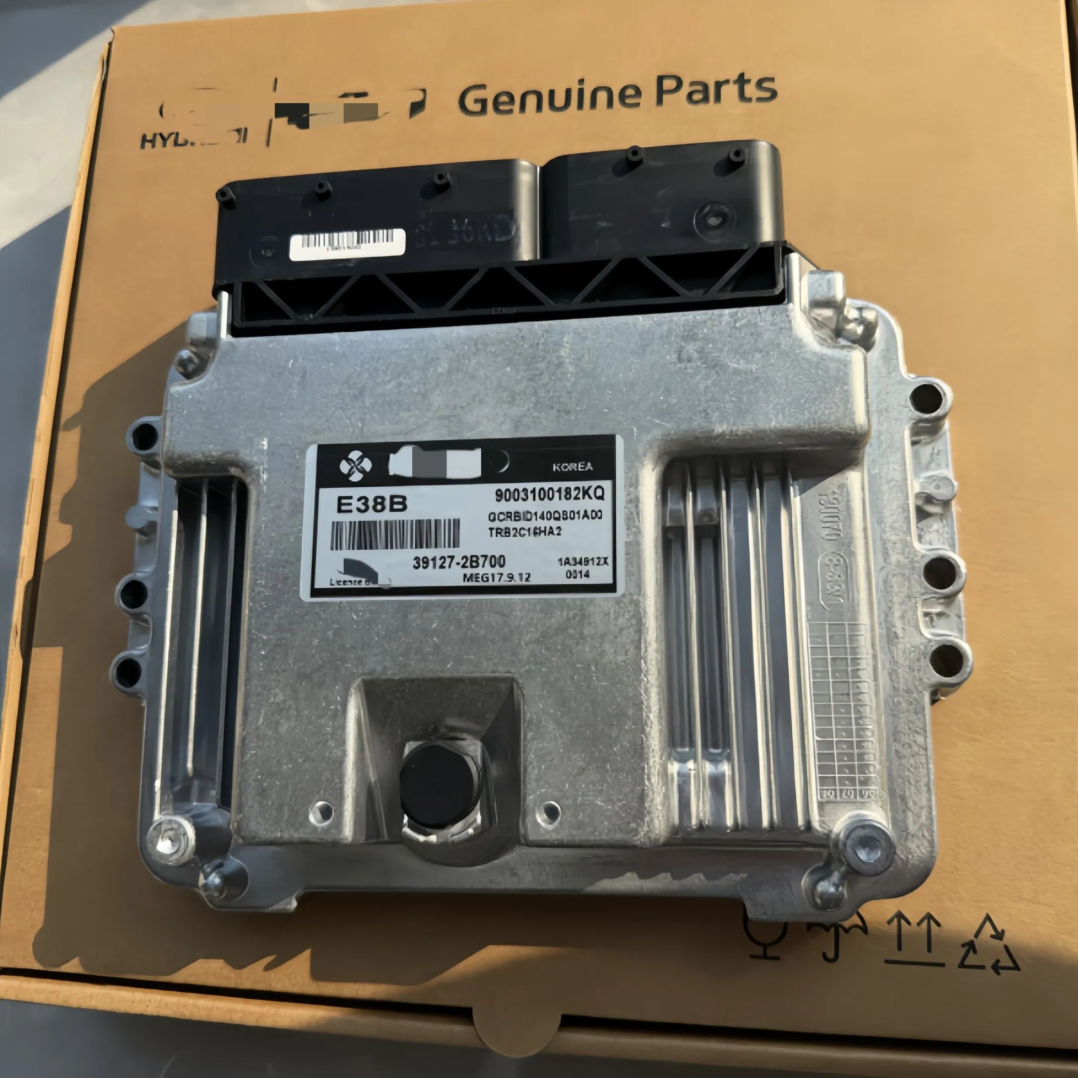 ЭБУ двигателя Hyundai/KIA 39131-2B130 39104-03550 ME17.9.11.1