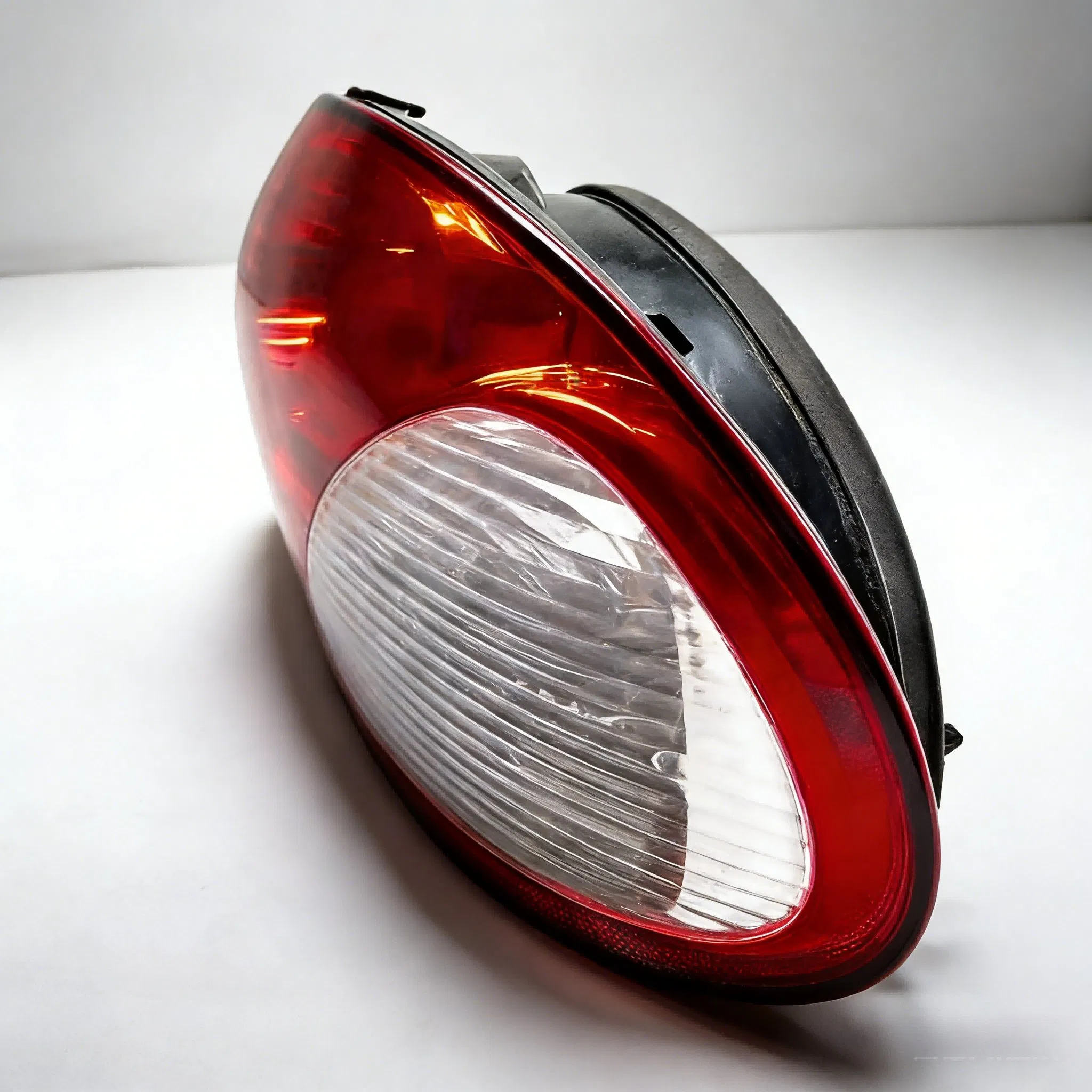 OEM C2s1572 for 2002-2008 Jaguar X-Type X400 Passenger Right Side Tail Light Lamp