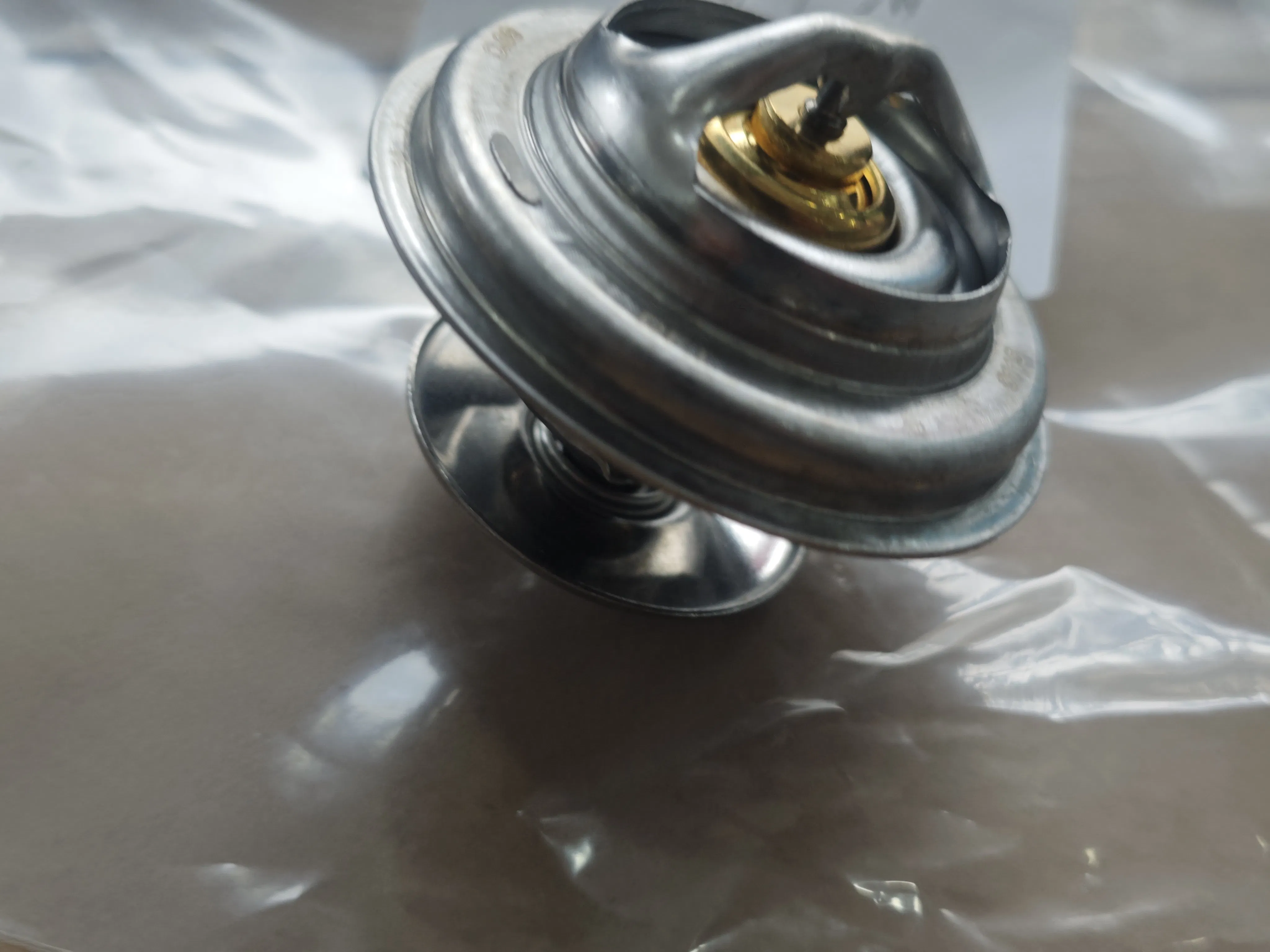 Термостат двигателя Premium для долговечности и производительности