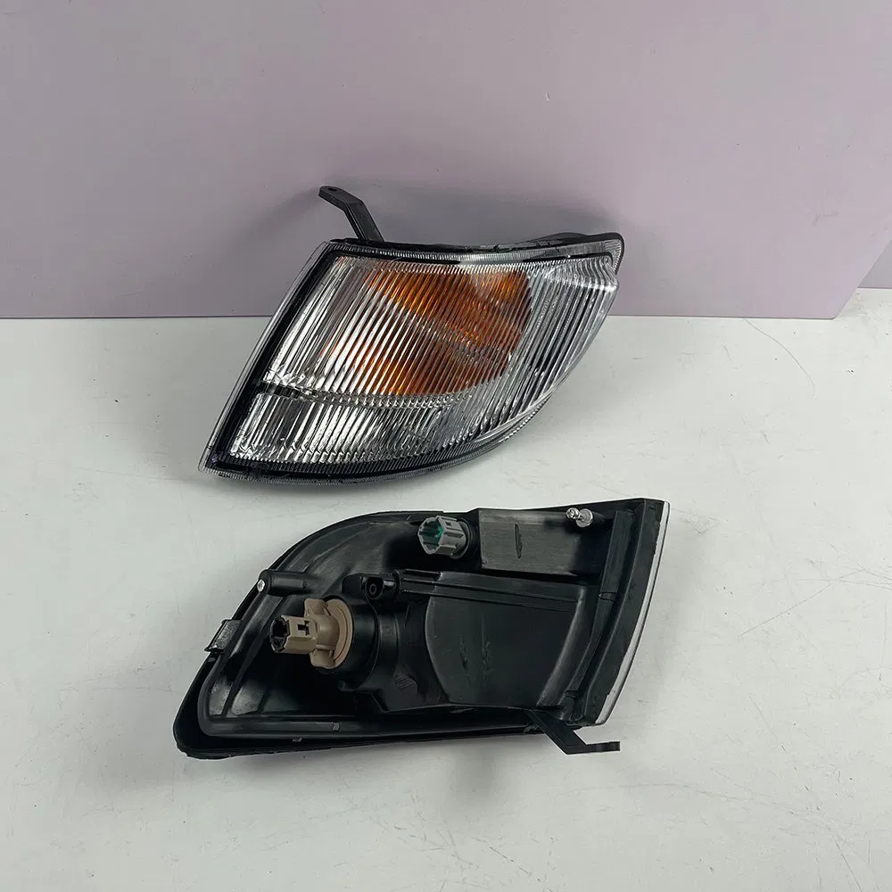 Угловые фары Nissan Rnessa N30 1997-2001