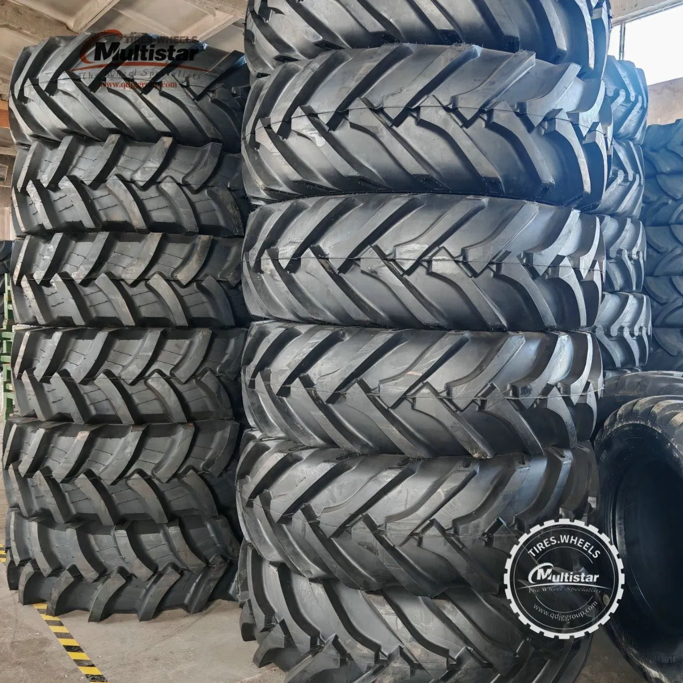 Agricultural Harvester Tractor Tire R1 18.4-30 710/70r38 360/70r24 380/70r24 420/70r24 480/70r24