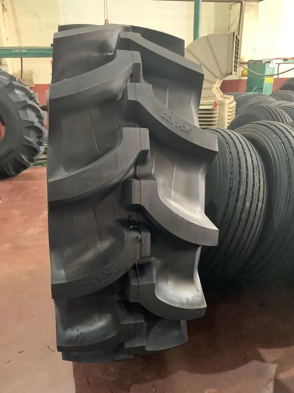 16.9-34 10pr Tt R-2 Agriculture Tires/Farm Tires/Tractor Tires/Tractor Tyres/Agriculture Tyres/Agricultural Tire with Long Life Time