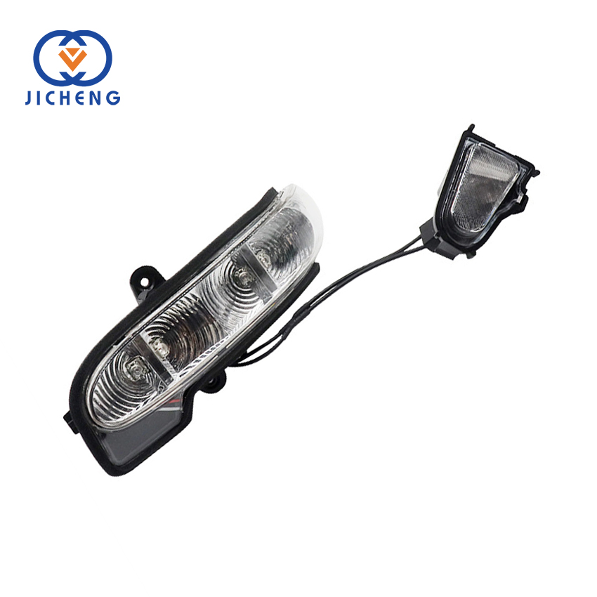 Левый указатель поворота для Mercedes-Benz W211