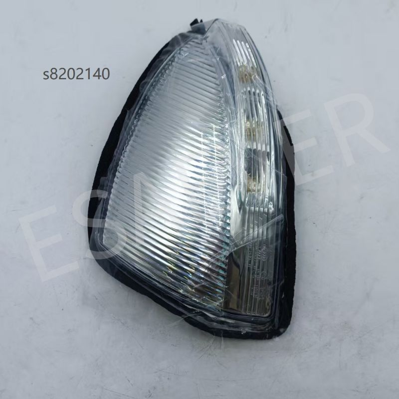 Светодиодный указатель поворота Esaever S8202140