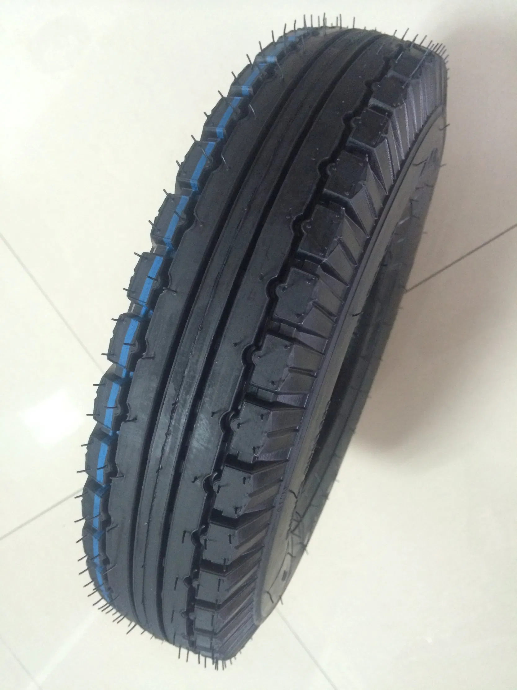 Мотошина Superway 30010, 30017, 30018