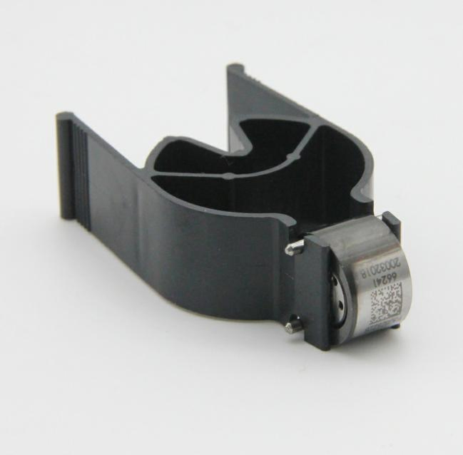 China Factory Injector /Injectiondiesel Control /Common Rail /Fuel System /Diesel Nozzle Valve 9308z621c