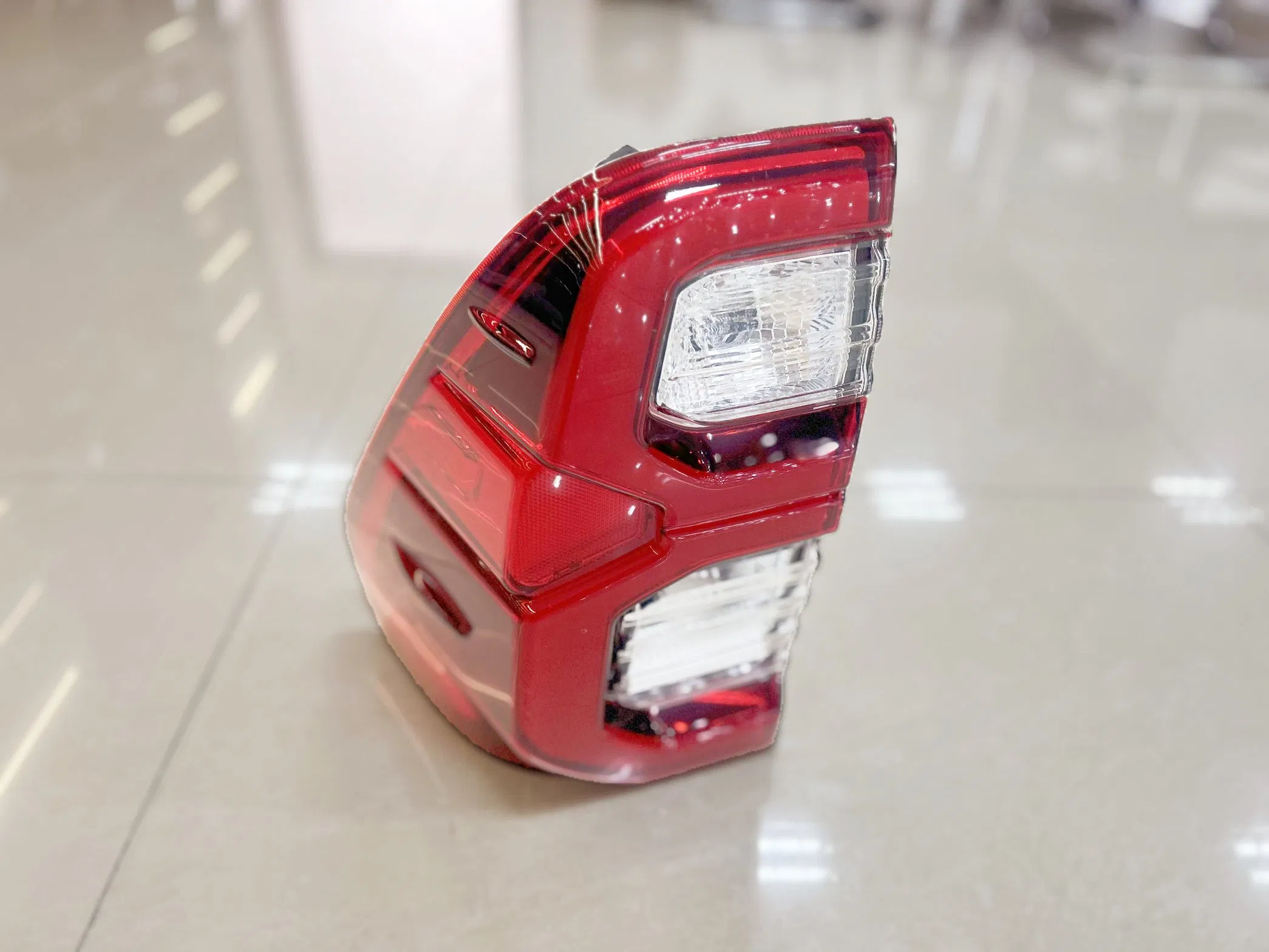 Wholesale Auto Parts Car Lights Rear Light Tail Lamp for 2020- Toyota Hilux Revo/Rocco Tail Light