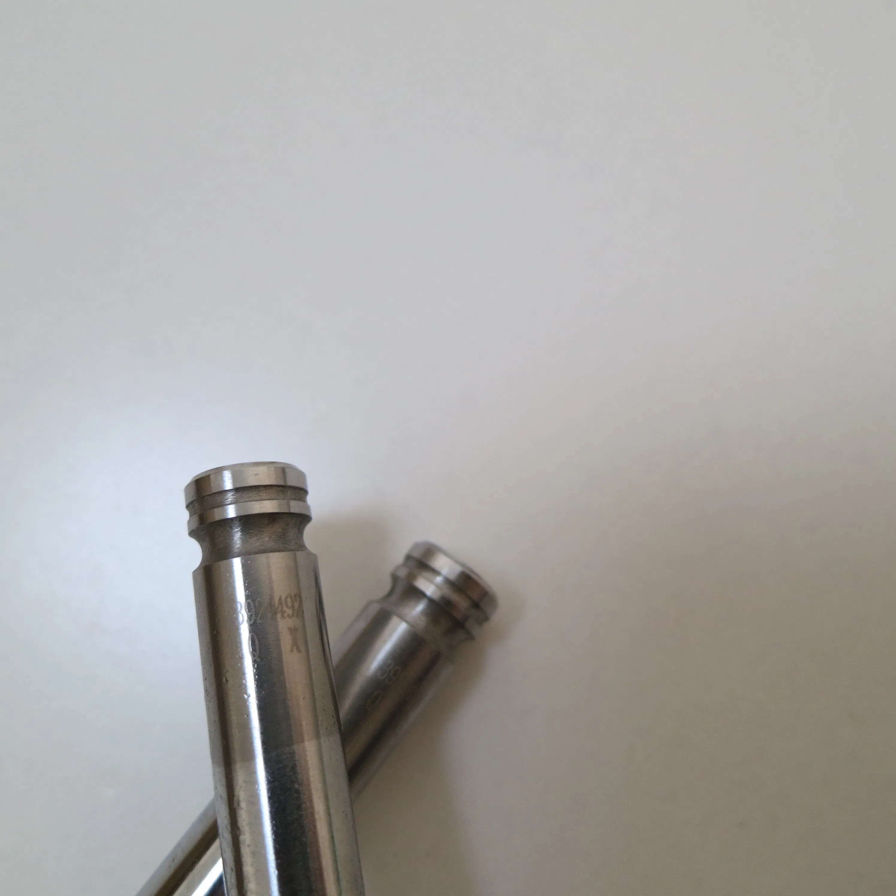 Впускной клапан 3924492 для двигателя Cummins