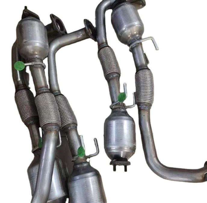 Выпускной коллектор с катализатором для Chery A3