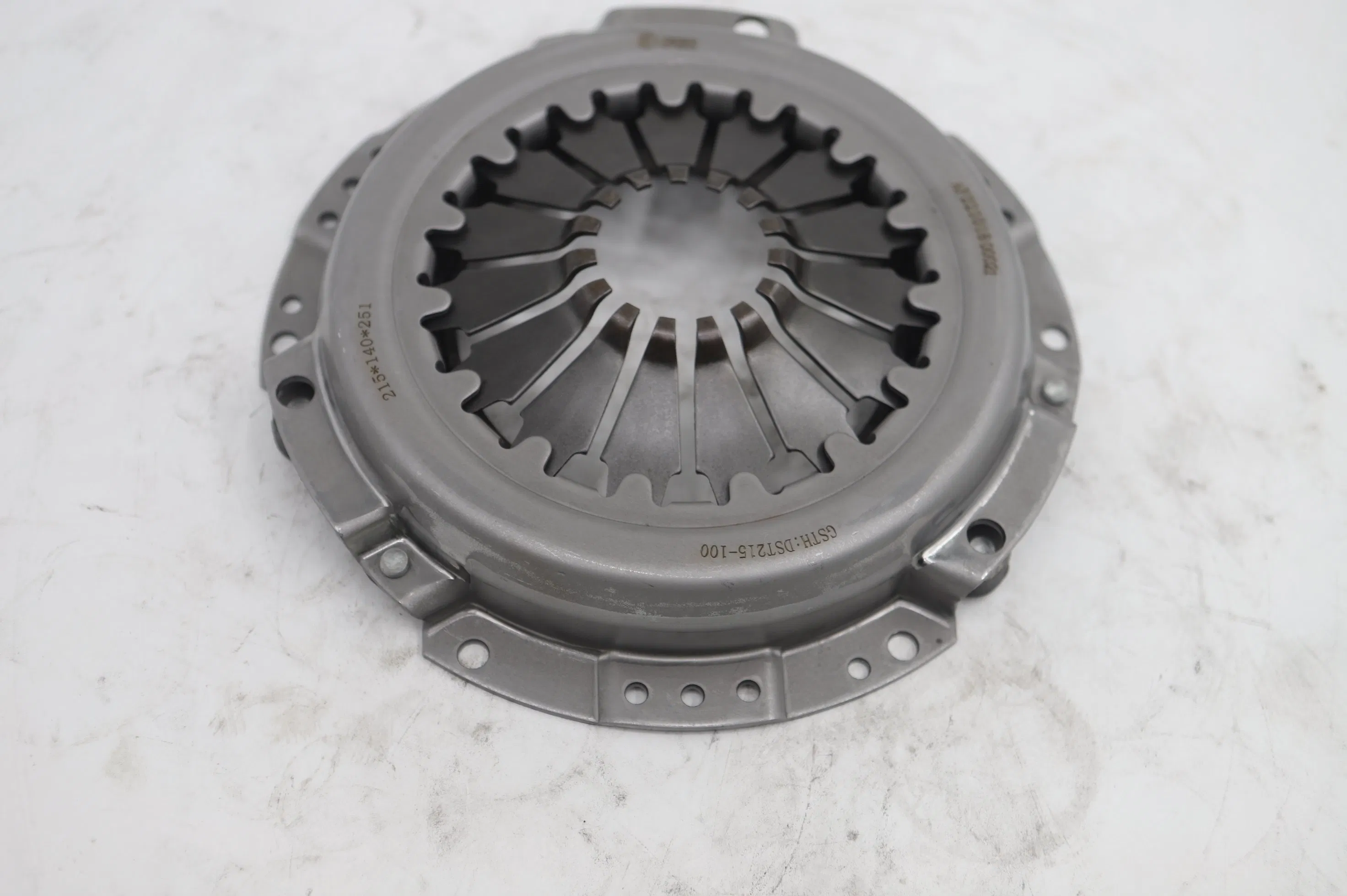 Dst215-100 Heavy Truck Clutch Cover Replacement Kit