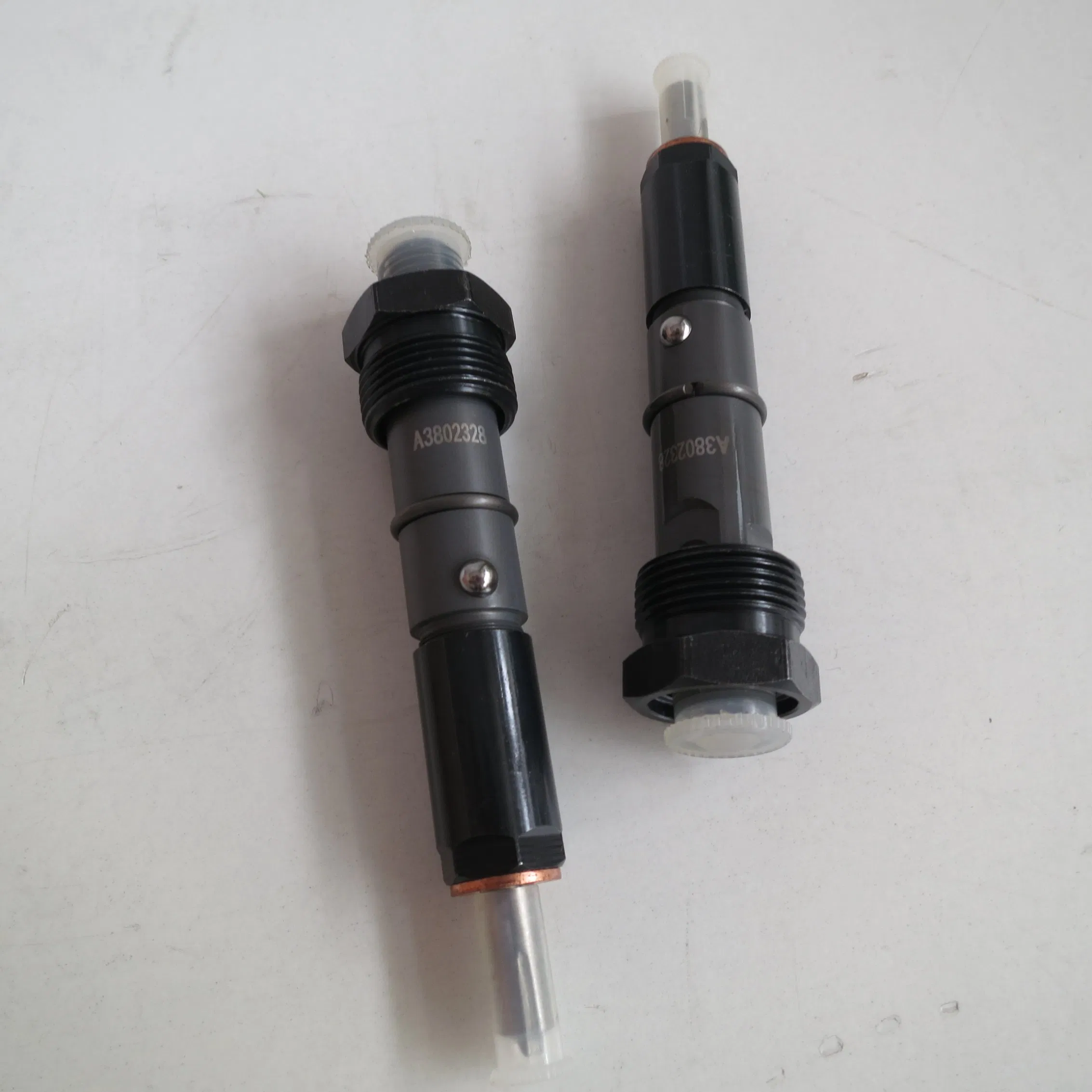 Топливная форсунка Cummins 3802328